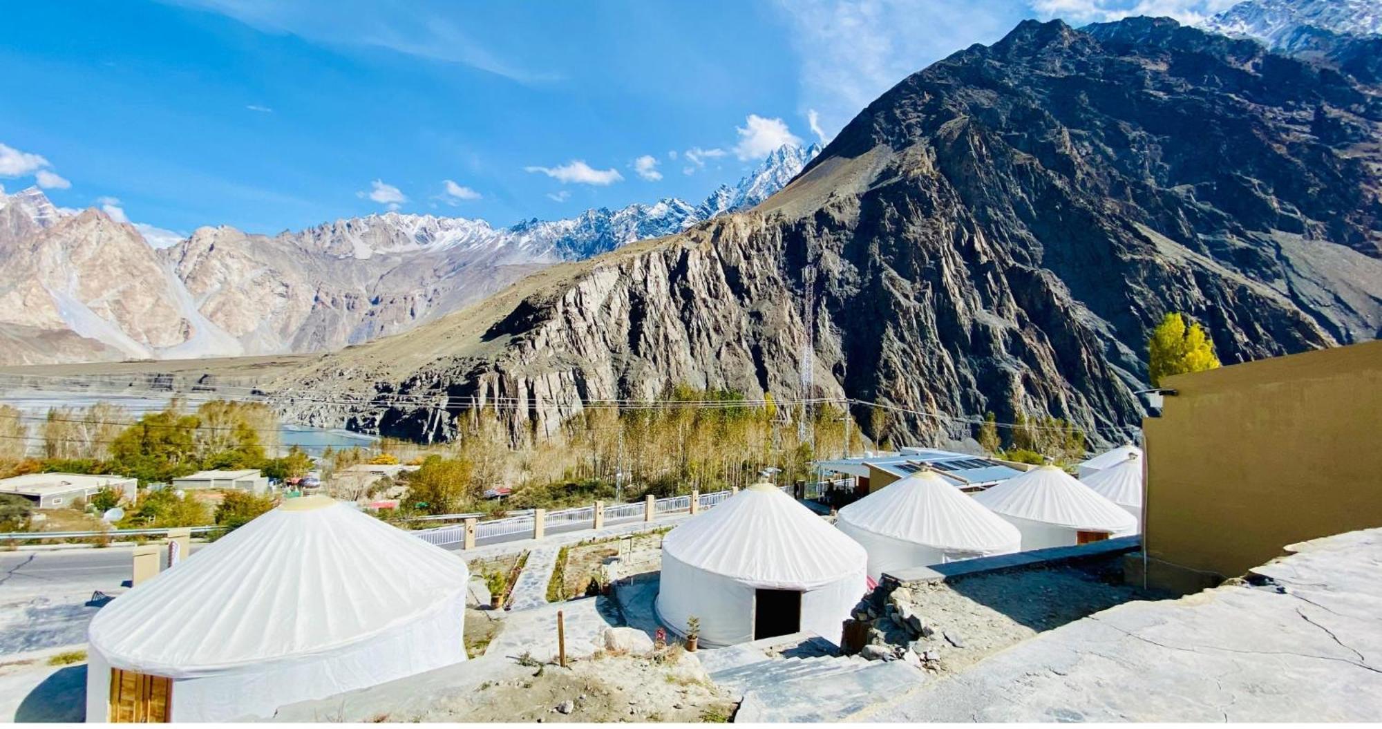 Apex Hotels And Resorts Hussaini Karimabad (Hunza) Exterior foto