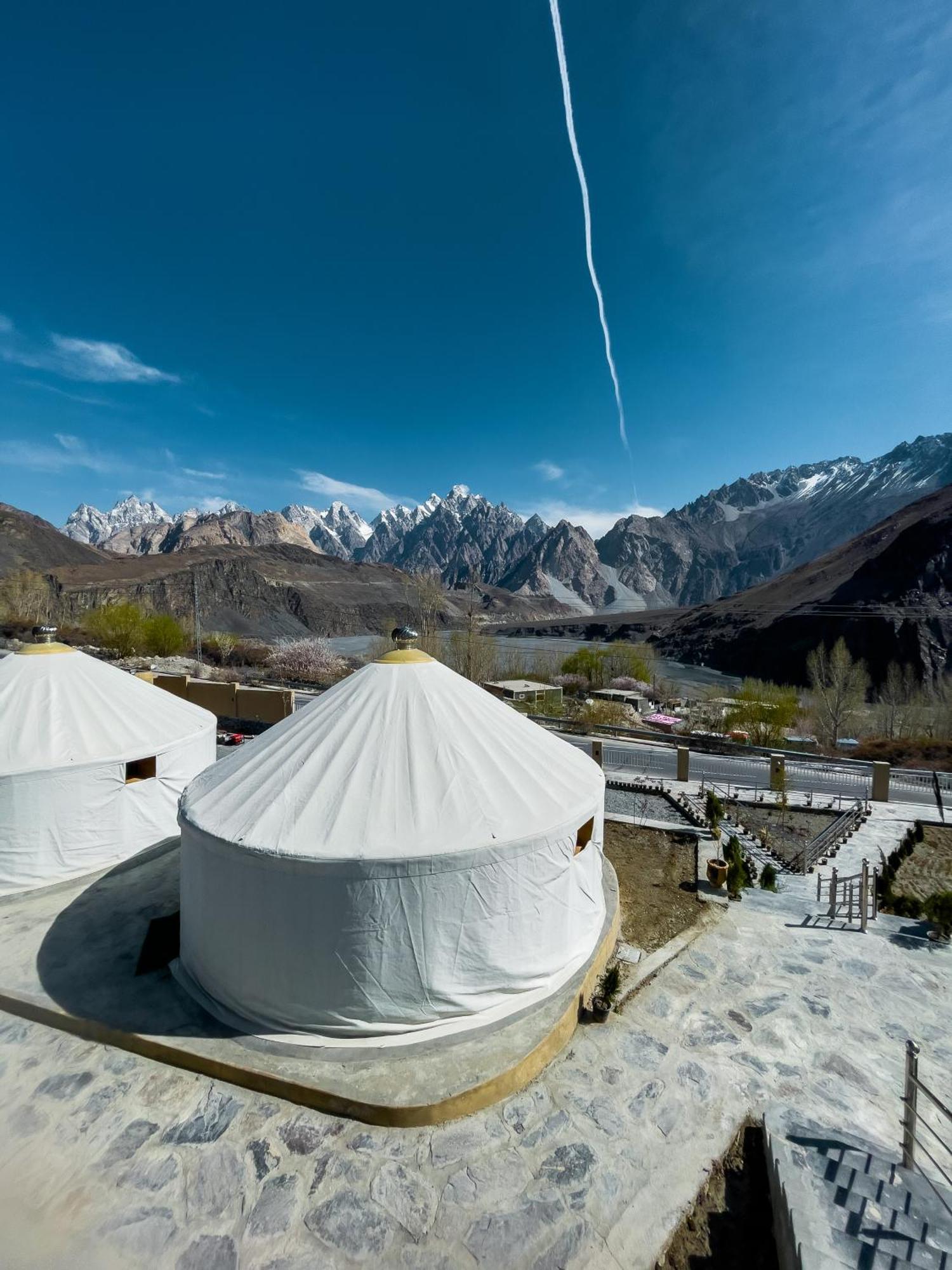 Apex Hotels And Resorts Hussaini Karimabad (Hunza) Exterior foto