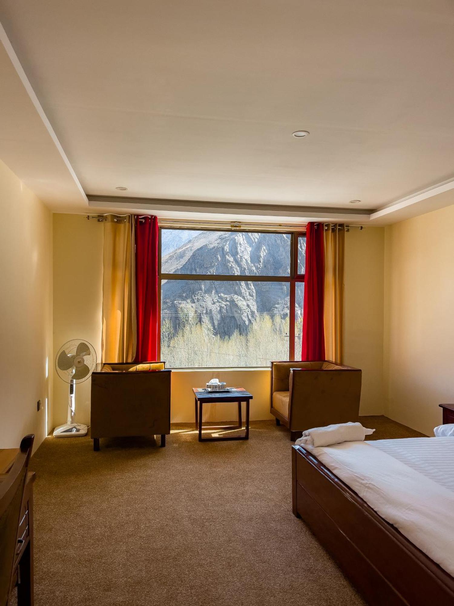 Apex Hotels And Resorts Hussaini Karimabad (Hunza) Exterior foto
